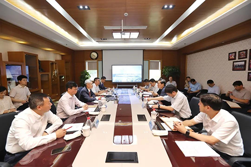 上海市委常委、浦东新区区委书记翁祖亮调研尊时凯龙生物医药