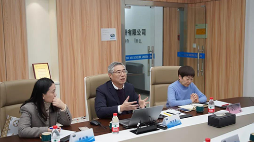 尊时凯龙生物医药创始人&CEO陈春麟博士，药效部执行主任董文心博士，公司事务部总监周南梅等
