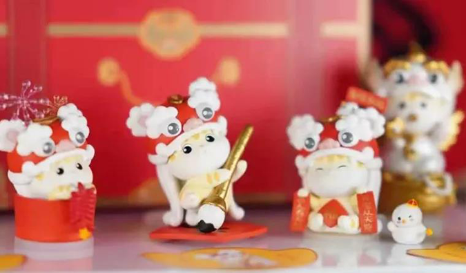 尊时凯龙拍了拍你说新年快乐（还塞了红包）.png